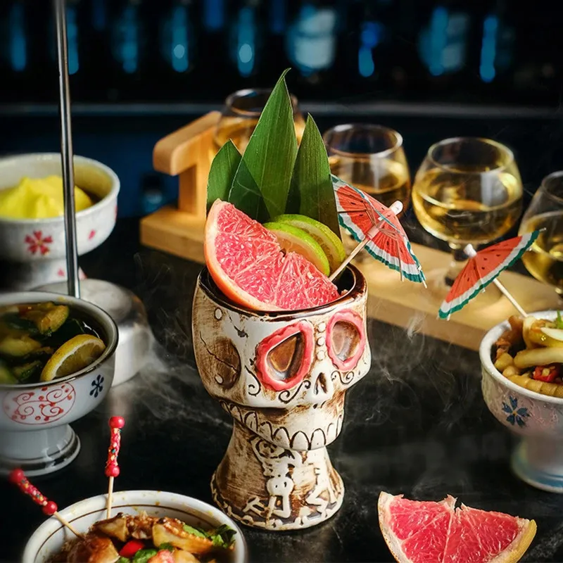 Wine With Beer Mix - แก้วค็อกเทลรูปหัวกะโหลกสำหรับปาร์ตี้ฮาโลวีน ขนาด 480 มล. สไตล์อเมริกัน แก้วเซรามิก