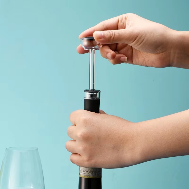 ขวดไวน์รั่วซีลปั๊มสูญญากาศ Sto - Wine Aerator Pour บทวิจารณ์และราคา